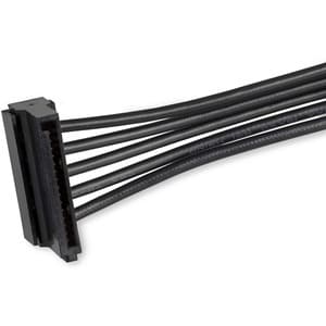 StarTech.com 4x SATA Splitter Adapterkabel - Cable for Festplatte, Computer, Optisches Laufwerk, Stromversorgung - Splitte