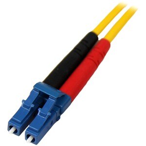 StarTech.com Câble Réseau Fibre Optique LC vers LC Mâle / Mâle - Duplex Monomode 9/125 LSZH - Jaune 1 m - Cable for Périph