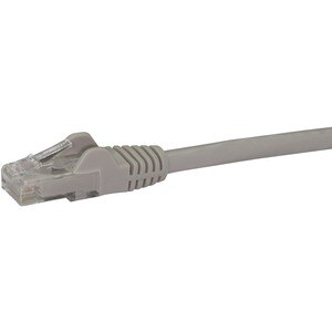 StarTech.com 0.5m Gray Gigabit Snagless RJ45 UTP Cat6 Patch Cable - 50cm Patch Cord - Ethernet Patch Cable - RJ45 Male to 