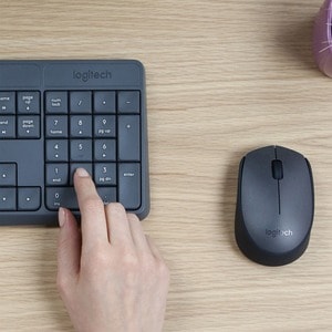Logitech MK235 Keyboard & Mouse (Keyboard English Layout only) - USB Wireless RF - English - Black - USB Wireless RF - Opt