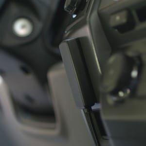 Wilson 4G Slim Low-Profile Antenna for Cars and Trucks - 698 MHz to 960 MHz, 1710 MHz to 2170 MHz, 2500 MHz to 2700 MHz - 