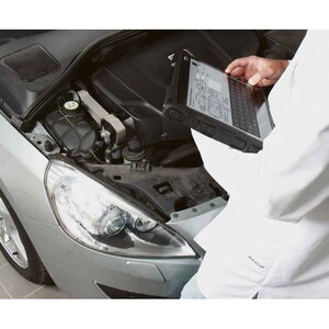 ads-tec TabX ITC8000 ITC8113 Tablet - 33,8 cm (13,3 Zoll) - 8 GB RAM - 120 GB SSD - Windows 10 IoT 64-bit - 4G - Intel Cel