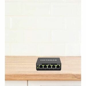Netgear Business GS305E Ethernet Switch - 5 Ports - Gigabit Ethernet - 1000Base-T - 3 Layer Supported - Twisted Pair