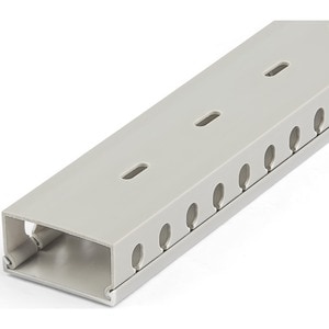 StarTech.com Chemin de Câbles PVC de 2m avec Couvercle - 50 x 25mm - Slots Parallels 8mm, Goulotte Cache Câble Réseau, max