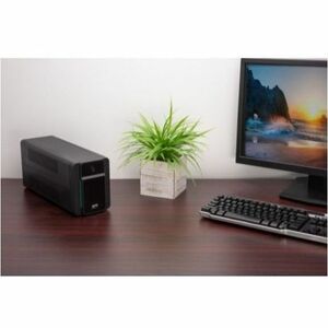 APC by Schneider Electric Easy UPS Linha interativa UPS - 700 VA/360 W - Montagem em parede - AVR - 8 Hora Recharge - 230 