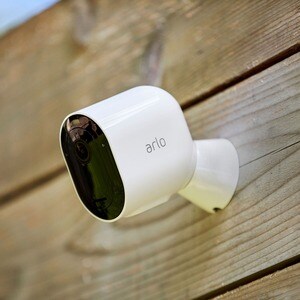 Arlo Pro 4 Spotlight Security Camera, 1 Pack, White - VMC4050P - Arlo Pro 4 Spotlight Security Camera - 1 Pack - Wireless 