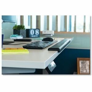 3M Wrist Rest - 1.03" Height x 30" Width x 3" Depth - Gel - Anti-slip