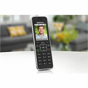 FRITZ! Fon C6 Handset - Schwarz - Schnurlos - DECT - 300 Phone Book/Directory Memory - Headset-Anschluss - 16 Stunde(n) Ba