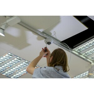 AXIS T91A33 LIGHT TRACK MNT 4P