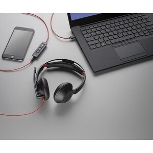 Poly Blackwire 5220 有线 头戴式 立体声 耳机 - 双声道 - 头戴护耳式 - 20 Hz 到 20 kHz - 降噪 麦克风 - A 型 USB, 迷你手机（3.5毫米）