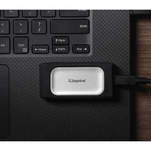 SSD Portable Kingston XS2000 Durci - Externe - 500 Go - USB 3.2 (Gen 2) Type C - 2000 Mo/s Taux de transfer maximale en le