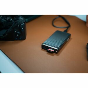 WD Extreme 512 GB Class 10/UHS-I (U3) V30 SDXC - 150 MB/s Read - 70 MB/s Write