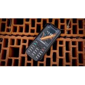 Telefono di funzione MaxCom MM918 4 MB Robusto - 4G - 6,1 cm (2,4") 240 x 320 - 4 MB RAM - Nero - Bar - 2 Supporto SIM - S