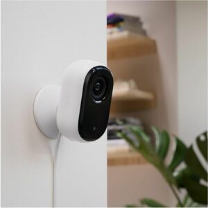 Arlo Essentials 4 Megapixel Indoor 2K Network Camera - Colour - White - Colour Night Vision - 2560 x 1440 - Wi-Fi - Wall M