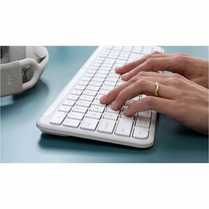 Logitech Signature Slim K950 Keyboard - Full-size - Wireless Connectivity - USB Type A Interface - English (US) - QWERTY L