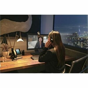 Poly Voyager Focus 2 有线/无线 入耳式 立体声 耳机 - 黑 - Microsoft Teams认证 - Google Assistant, Siri - 双声道 - 耳罩 - 5000 cm - 蓝牙 - 20 Hz 到