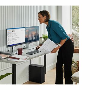 Desktop Computer HP Pro Tower 400 G9 - Intel Core i7 13th Gen i7-13700 - 16 GB - 512 GB SSD - Tower - Intel Q670 Chip - Wi