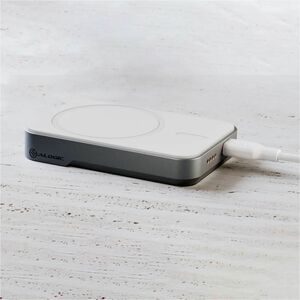Alogic Matrix Stromspeicher - Weiß - für Smartphone, Smartwatch, Ohrhörer, USB Typ C Gerät - 5000 mAh - 1 x USB - Weiß