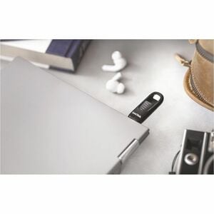 SanDisk Ultra Slider 32 GB USB 3.2 (Gen 1) Type C Flash Drive