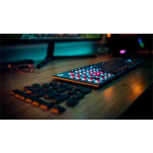 Logitech G G915 X LIGHTSPEED Gaming Keyboard - Wired/Wireless Connectivity - USB Type C Interface - RGB LED - German - QWE