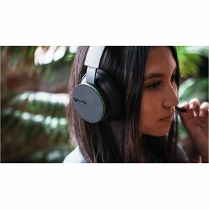 Microsoft Wireless Over-the-ear Stereo Gaming Headset - Black - Binaural - Circumaural - Bluetooth - 32 Ohm - 20 Hz to 20 