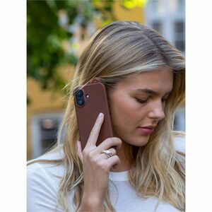 dbramante1928 ApS Roskilde Case for Apple iPhone 16 Smartphone - Dark Tan - 1 / Pack - Scratch Resistant, Drop Resistant, 