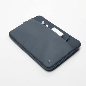 Incase A.R.C. Hülle für mit ReSpun 100 % recyceltem Polyester für 16-Zoll-Laptop (M1-M4, 2021–2024). Etui-Typ: Schutzhülle