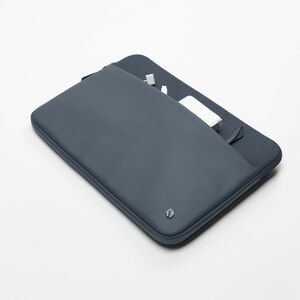 Incase A.R.C. Hülle mit ReSpun aus 100 % recyceltem Polyester für 14-Zoll-Laptop (M1-M4, 2021–2024). Etui-Typ: Schutzhülle