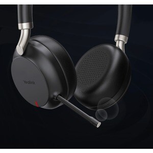 TEAMS CERTIFIED DUAL EAR OVER-THE-HEAD HEADSET COLOR: BLACK BUSYLIGHT ON HEADSET LEATHER EAR CUSHIONS SUPPORT WIRELESS CHA