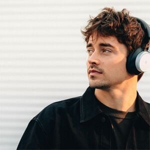 B&O Play H100 Headset - Stereo - Mini-phone (3.5mm) - Wired/Wireless - Bluetooth - 10 Hz to 20 kHz - Over-the-head, Over-t