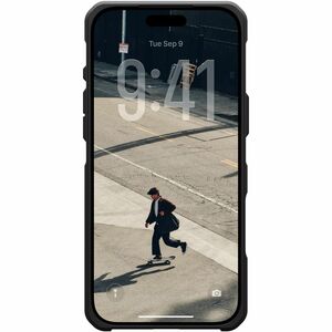 Urban Armor Gear Metropolis LT Rugged Case for Apple iPhone 17 Pro Max Smartphone - Kevlar Black - Bump Resistant, Drop Re