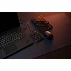 Pavé numérique Targus AKP13GL - Câble Connectivité - USB Type C, USB Type A Interface - Noir - Windows, macOS, ChromeOS - 