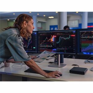 HP EliteDesk 8 Mini G1i Desktop AI PC Wolf Pro Security Edition. Famiglia processore: Intel Core Ultra 7, Modello del proc