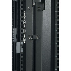Armadio rack APC by Schneider Electric NetShelter SX 42U A pavimento per Server - 482,60 mm Rack Width - Nero - TAA Confor