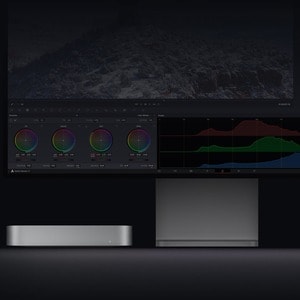 Apple Mac mini MGNR3X/A Desktop Computer - Apple Octa-core (8 Core) - 8 GB RAM - 256 GB SSD - Mini PC - Silver - macOS Big