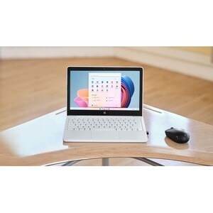 Microsoft Surface Laptop SE 29.5 cm (11.6") Notebook - HD - Intel Celeron N4020 - 4 GB - Glacier - Intel Chip - 1366 x 768
