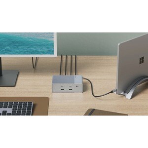 Targus HyperDrive HDG215-EU USB-Typ C Docking Station für Notebook, Tablet-PC, Desktop-PC - Silber - 3 Unterstützte Displa