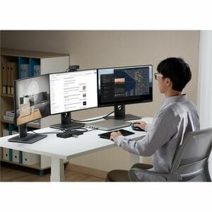 Kensington SD4842P EQ USB-C 10Gbps Triple Video Driverless Docking Station with 100W Power Delivery. Connectivity technolo