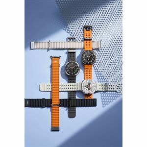 Samsung Galaxy Watch Ultra, 47mm, Titanium Silver - Heart Rate Monitor, Accelerometer, Barometer, Gyro Sensor, Light Senso
