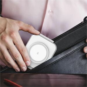 j5create JUPW3215W-N Induction Charger - White - 1 - For iPhone, Qi-enabled Device - Qi2 Certified, Magnetic, Fast Chargin