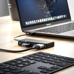 Alogic Fusion CORE USB-Typ C Docking Station - Grau, Schwarz - 1 Unterstützte Displays - 4K - 3840 x 2160 - 4 x USB-Anschl