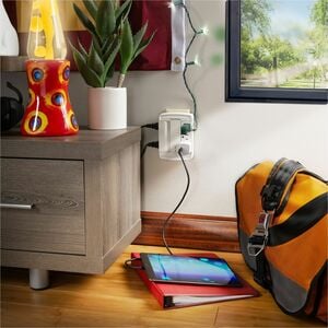 CyberPower CSB6WS Essential 6 - Outlet Surge Protector with 1800 J Surge Suppression - Clamping Voltage 800V, NEMA 5-15P, 