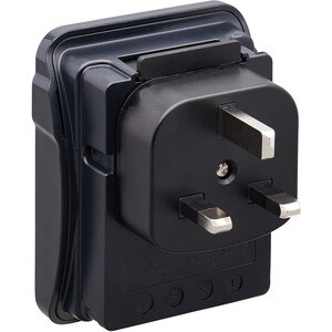 Tripp Lite by Eaton Safe-IT SK2UTRAVAM 4-Outlets Power Plug - 2 x NEMA 5-15R, 2 x USB Receptacle - 120 V AC / 10 A, 230 V 