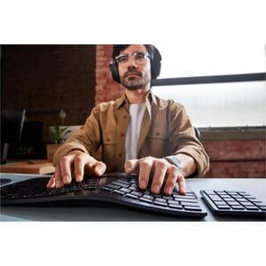 Poly Voyager Surround 80 UC Kabel/Kabellos Über das Ohr, Kopfbügel, Auf den Ohren Stereo Headset - Schwarz - Microsoft-Tea