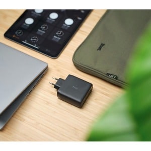 Trust Maxo 100 W AC Adapter - Universal Adapter - For Notebook, Smartphone, Tablet PC - 120 V AC, 230 V AC Input - 5 V DC,