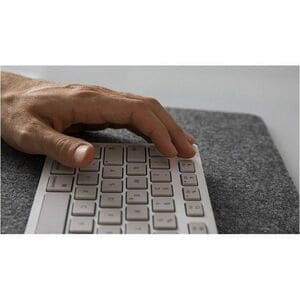 CHERRY KW 7100 MINI BT FOR MAC Keyboard - Compact - Wireless Connectivity - French - Moonlight White - SX Keyswitch - Blue