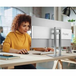 ASUS ProArt OLED PA32UCDM. Dimensioni diagonale schermo: 80 cm (31.5"), Risoluzione del display: 3840 x 2160 Pixel, Tipolo