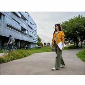 HP OmniBook 5 14-he0014QU 35.56 cm (14") Copilot+ PC Notebook - WUXGA - Qualcomm Snapdragon X X1-26-100 - 16 GB - 512 GB S