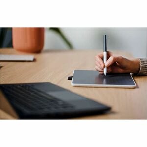 Wacom One Graphics Tablet - Wireless - Bluetooth/Wi-Fi - Pen - 1 x USB - Mac, Android, Chrome