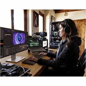 Lenovo ThinkPad P16 Gen 3 21RQ001KUS 16" Mobile Workstation - WQUXGA - Intel Core Ultra 7 265HX - vPro Technology - 32 GB 